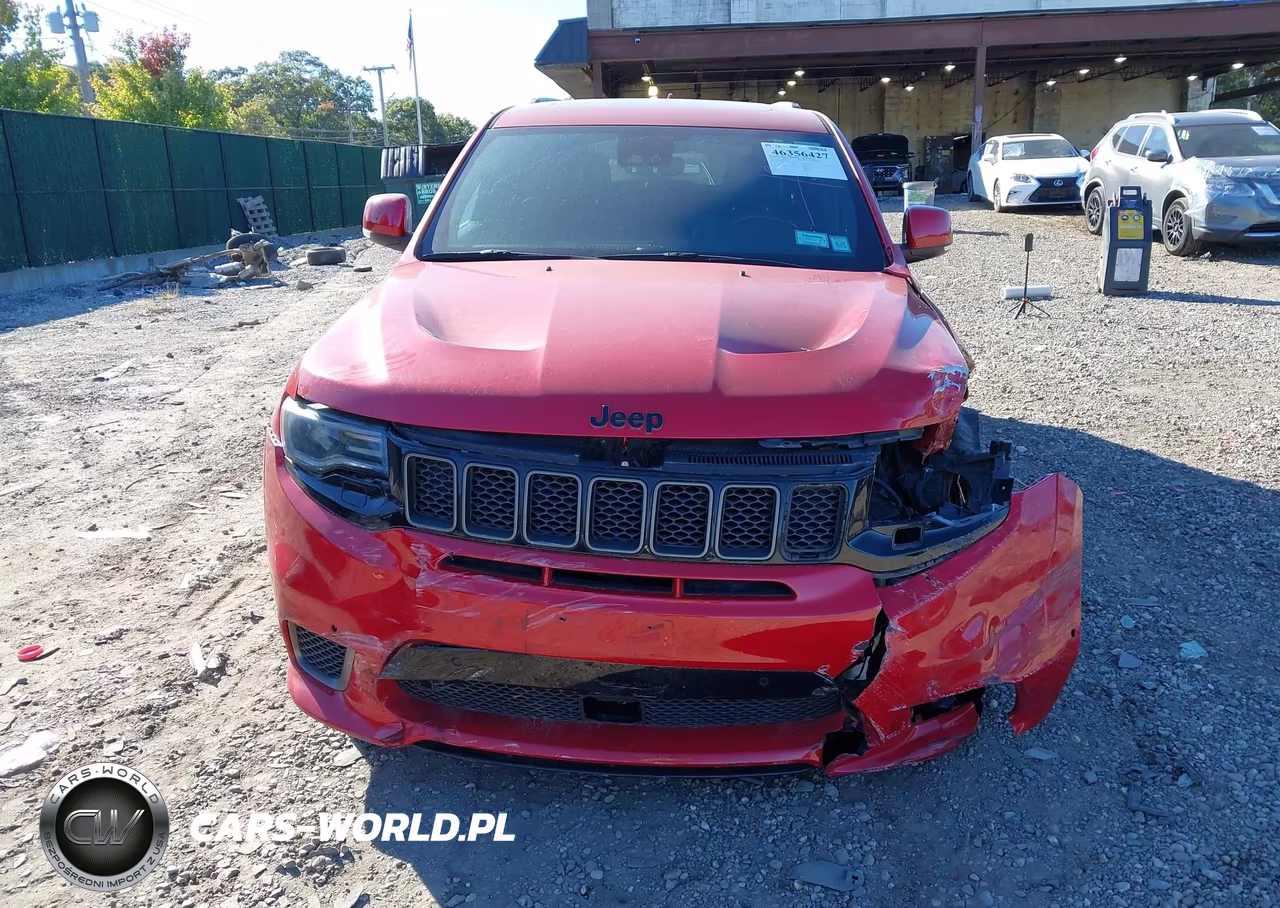 2019 Jeep Grand Cherokee Trackhawk 4X4 VIN:1C4RJFN98KC792401 - 13