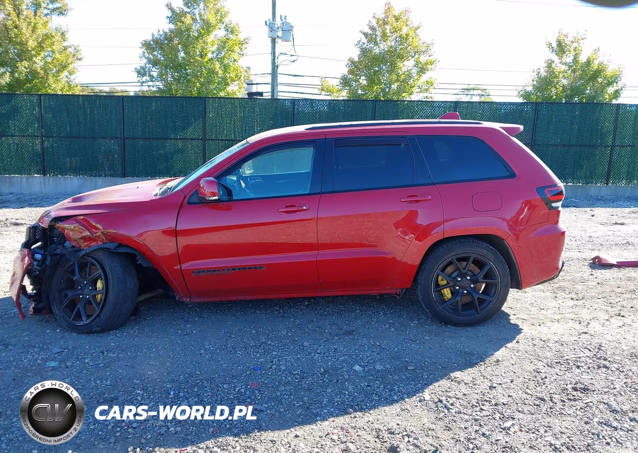 2019 Jeep Grand Cherokee Trackhawk 4X4 VIN:1C4RJFN98KC792401 - 15