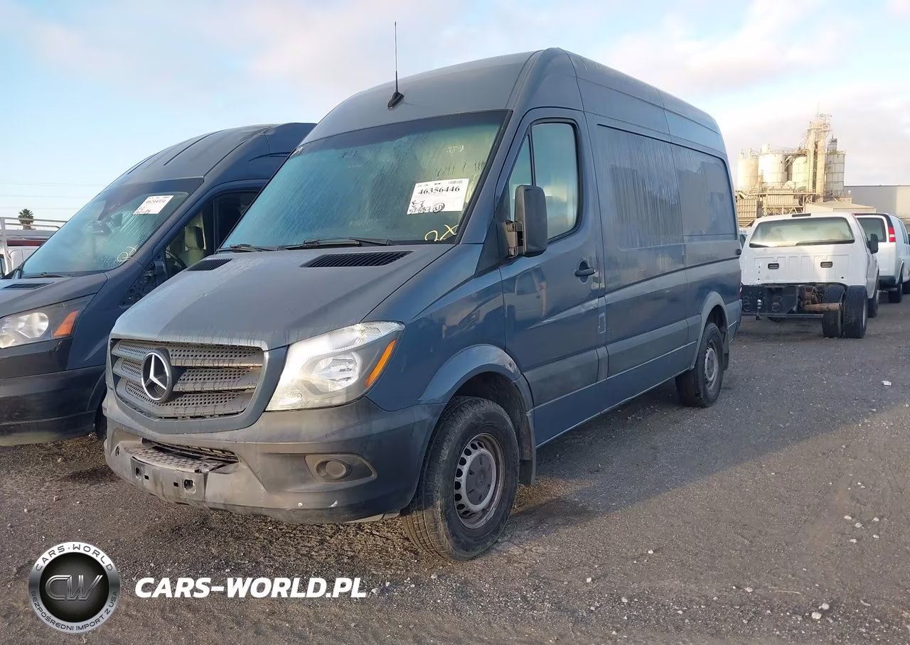 2018 Mercedes-Benz Sprinter 2500 Standard Roof V6 VIN:WD3PE7CD7JP623030 - 2