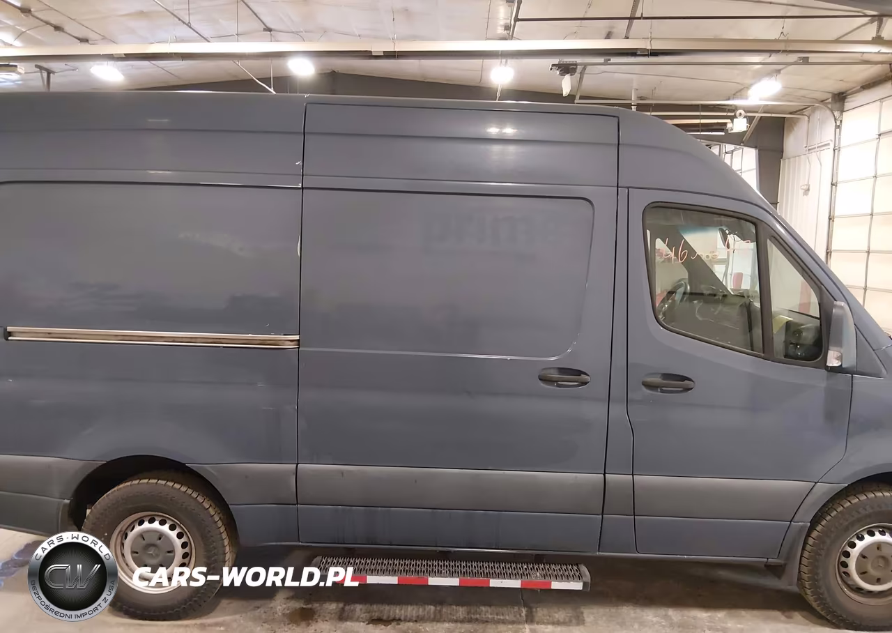 2019 Mercedes-Benz Sprinter 2500 High Roof V6 VIN:WD4PF0CD3KP100685 - 14