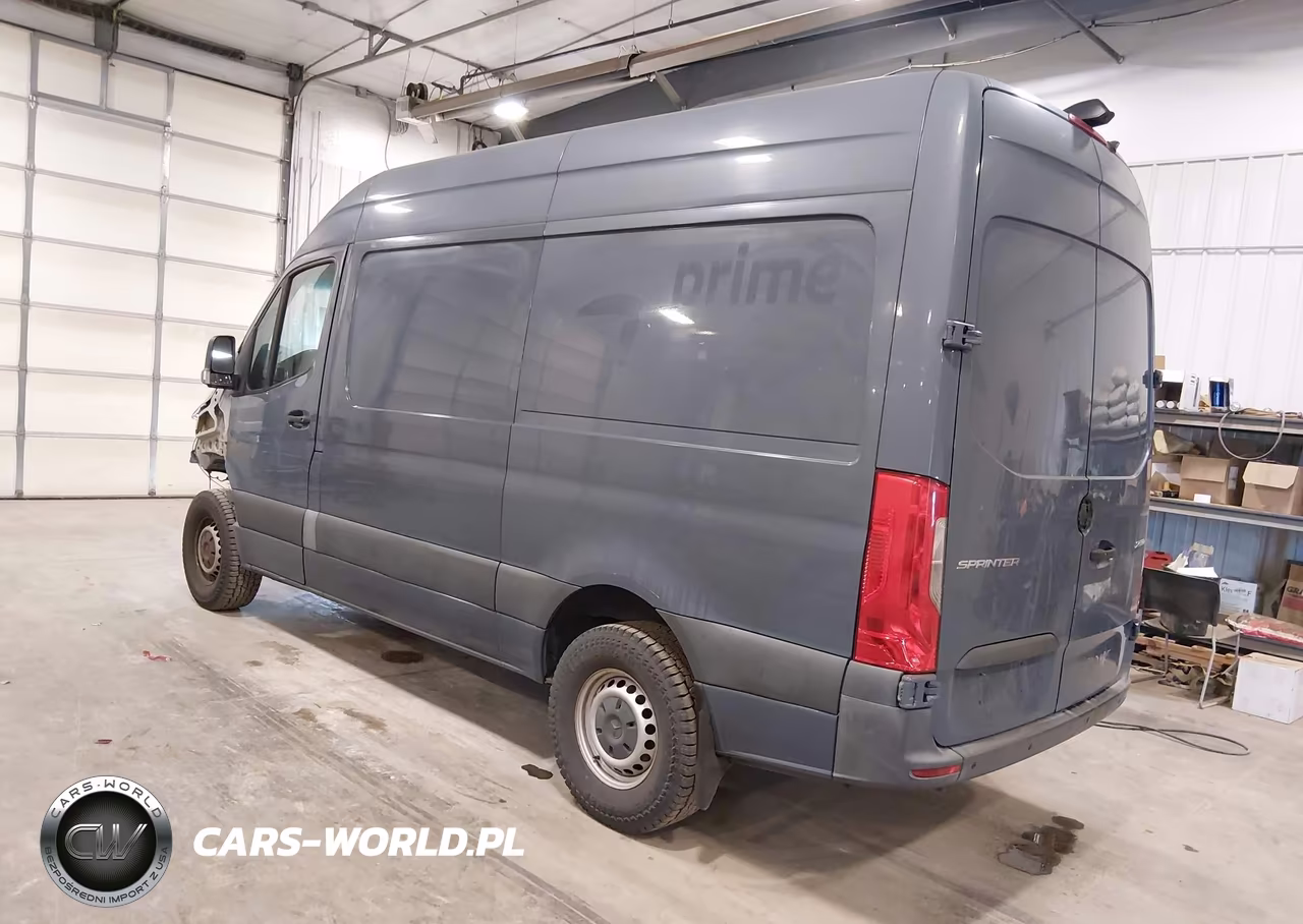 2019 Mercedes-Benz Sprinter 2500 High Roof V6 VIN:WD4PF0CD3KP100685 - 3