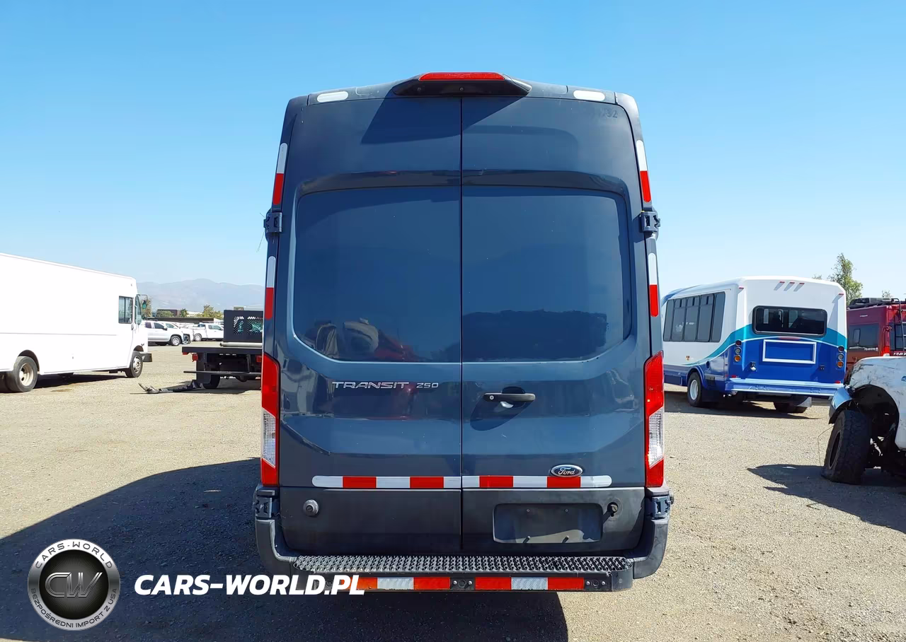 2019 Ford Transit-250 VIN:1FTYR3XM2KKB13586 - 15