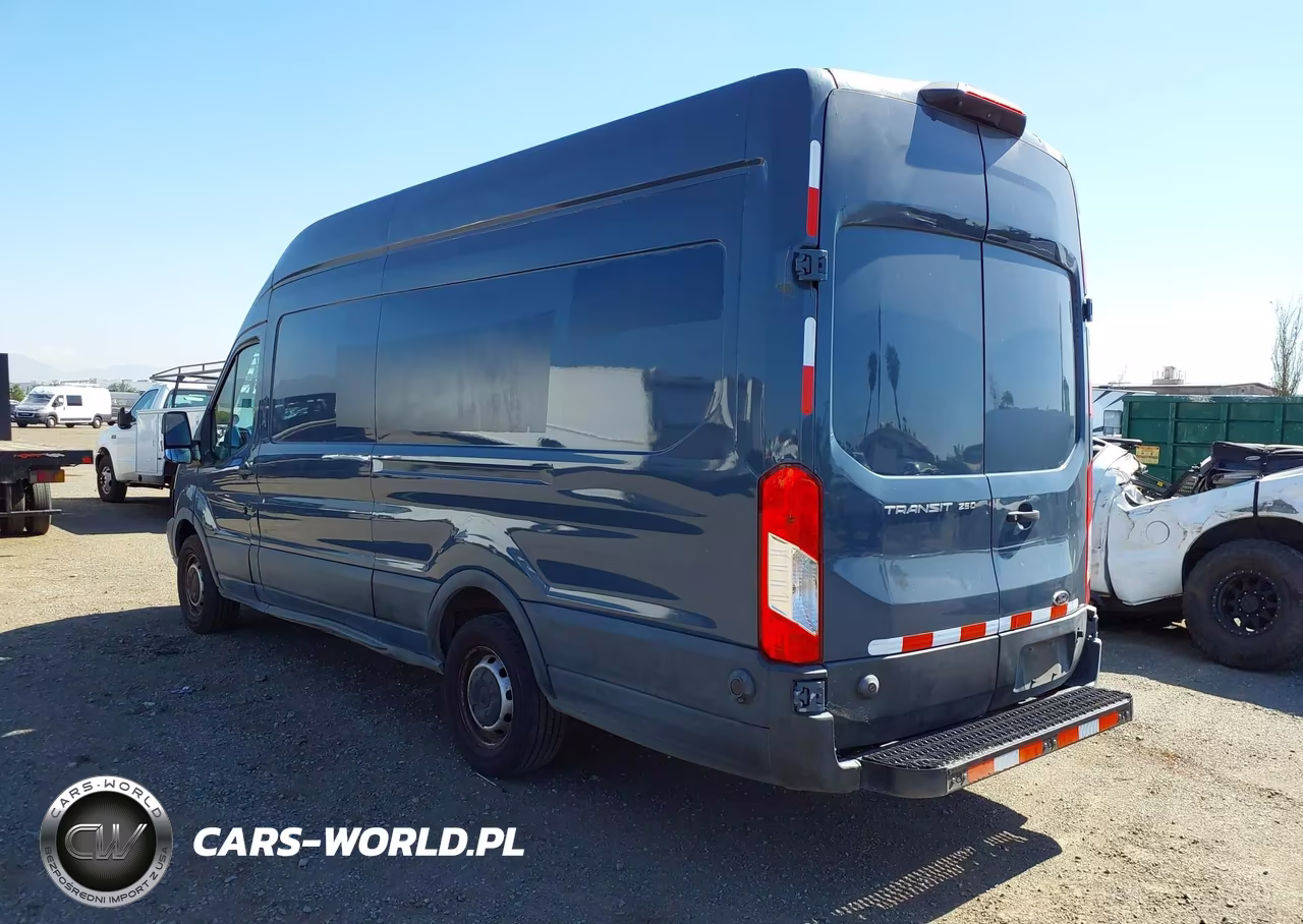 2019 Ford Transit-250 VIN:1FTYR3XM2KKB13586 - 3