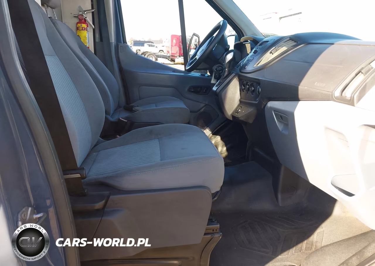 2019 Ford Transit-250 VIN:1FTYR3XM2KKB13586 - 5