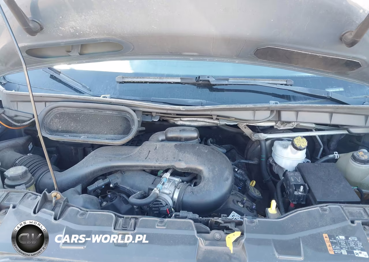 2019 Ford Transit-250 VIN:1FTYR3XM2KKB13586 - 9