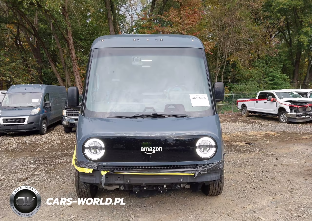 2023 Rivian Delivery 700 VIN:7FCEHEB71PN007472 - 13