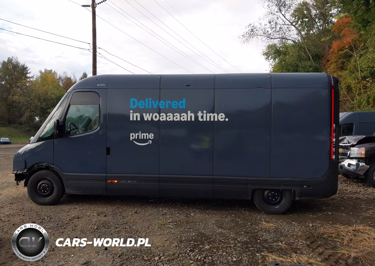 2023 Rivian Delivery 700 VIN:7FCEHEB71PN007472 - 15