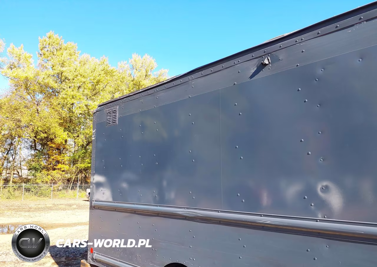 2021 Ford Transit-350 Cutaway VIN:1FDDF6P87MKA82720 - 13