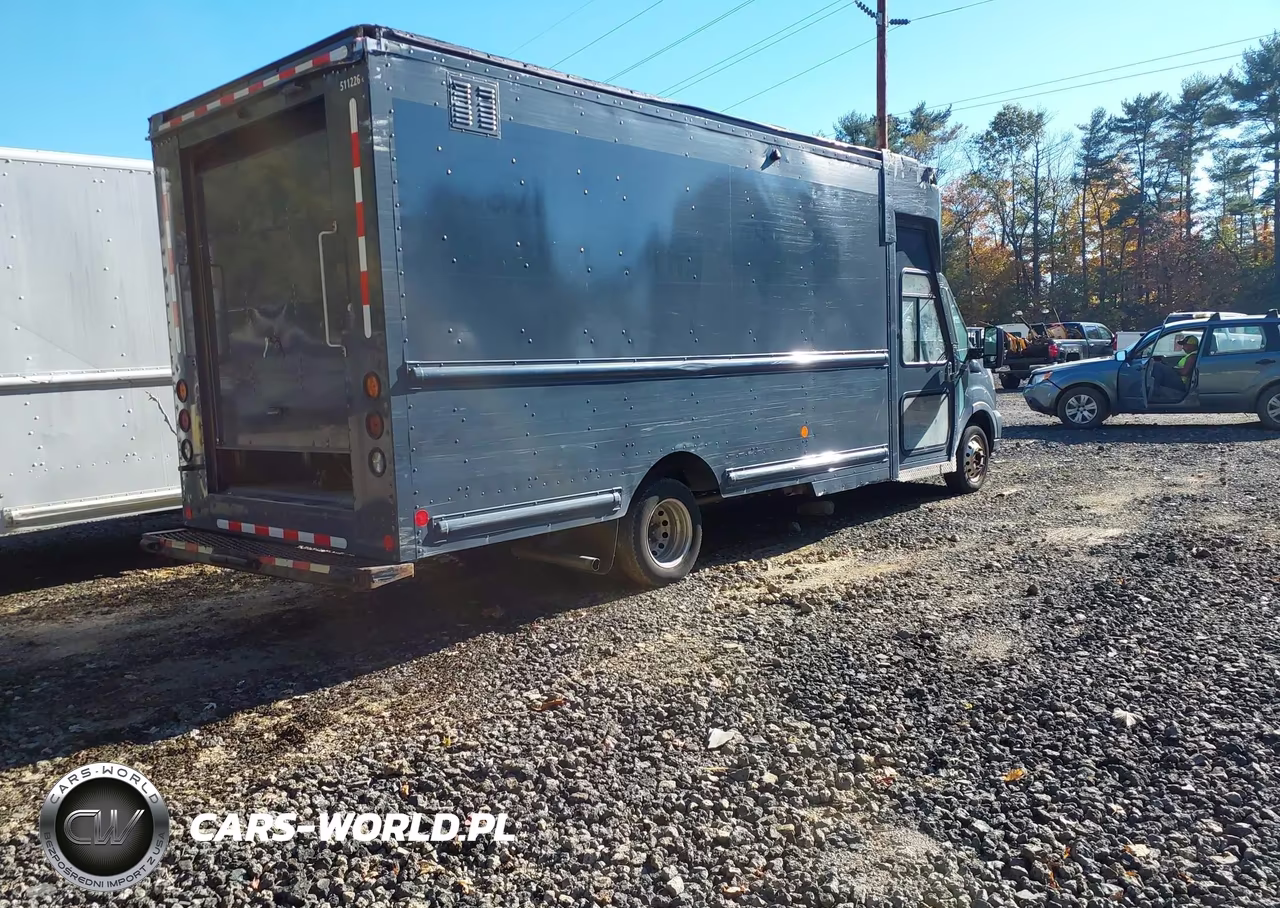2021 Ford Transit-350 Cutaway VIN:1FDDF6P87MKA82720 - 4