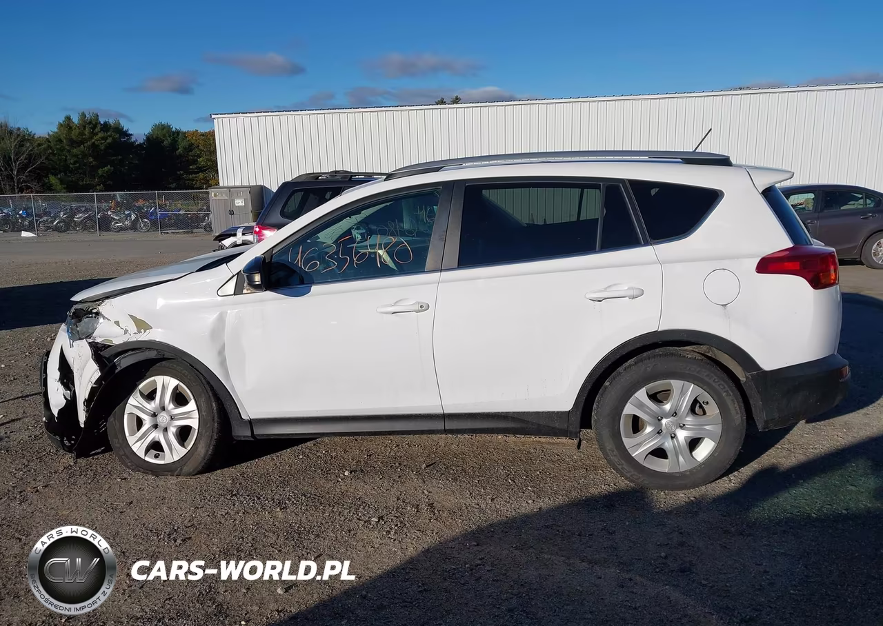 2015 Toyota Rav4 Le VIN:2T3BFREV7FW321117 - 13