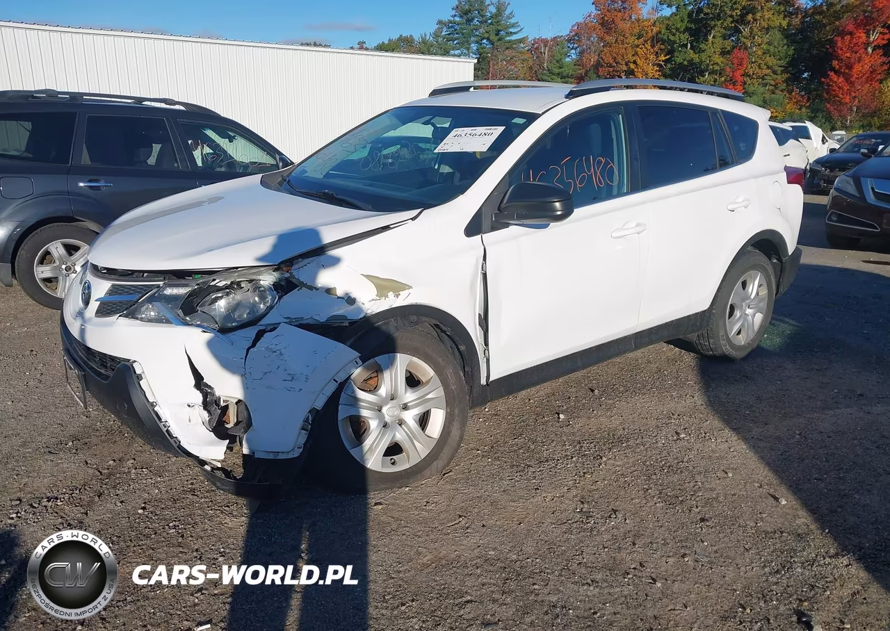 2015 Toyota Rav4 Le VIN:2T3BFREV7FW321117 - 2
