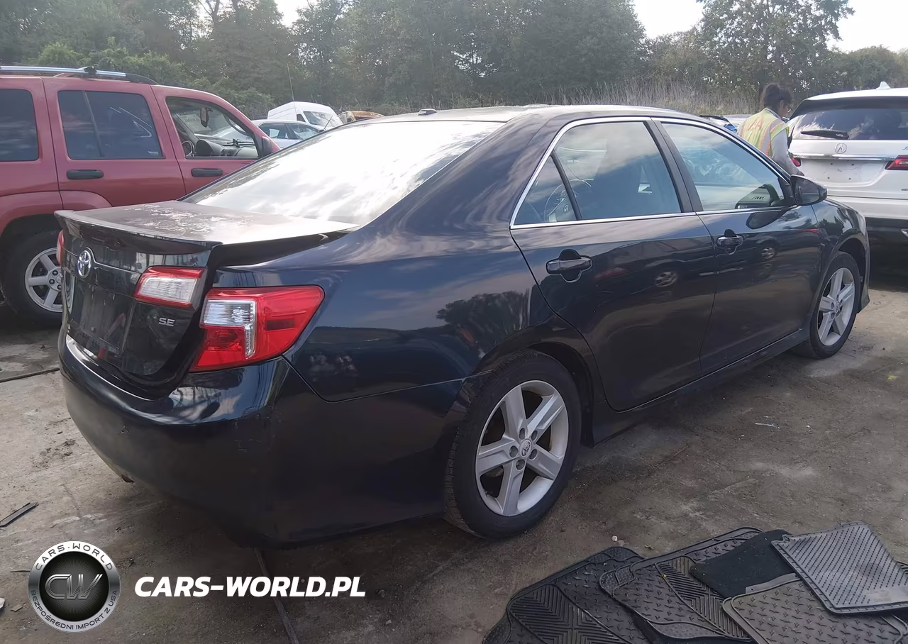 2012 Toyota Camry Se VIN:4T1BF1FK0CU102400 - 4