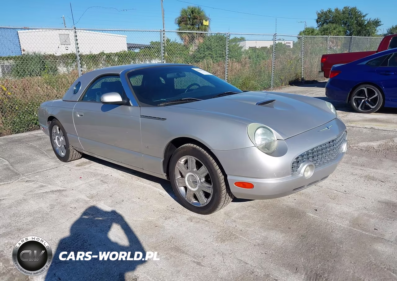 2004 Ford Thunderbird