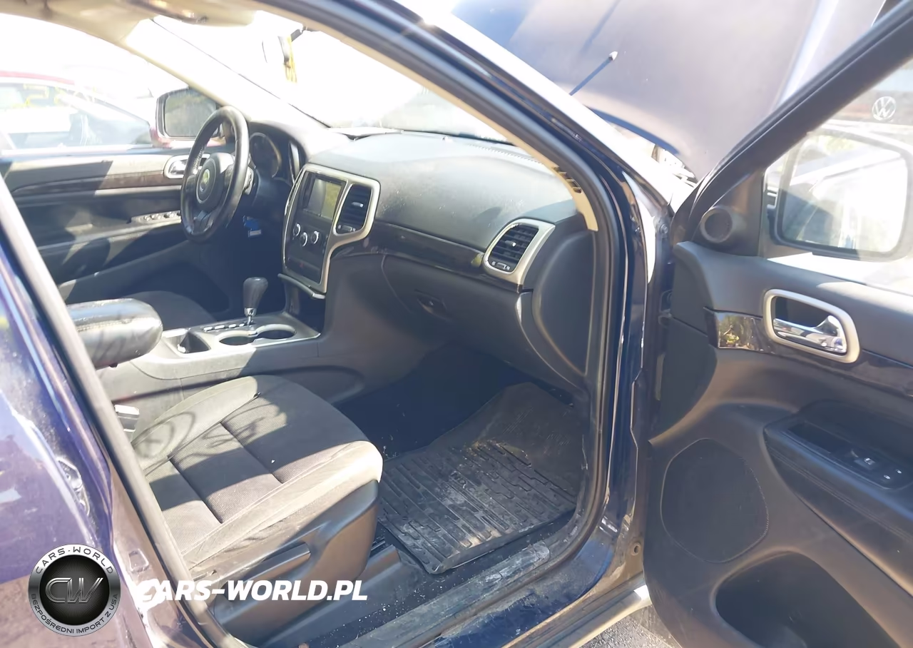2012 Jeep Grand Cherokee Laredo VIN:1C4RJFAG9CC170847 - 5
