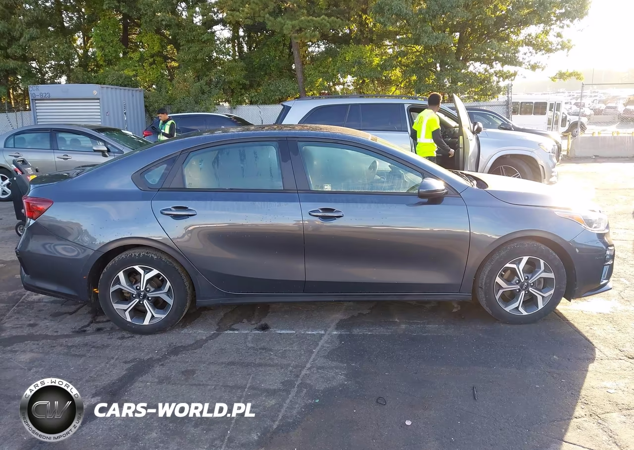 2021 Kia Forte Lxs VIN:3KPF24AD7ME302301 - 13