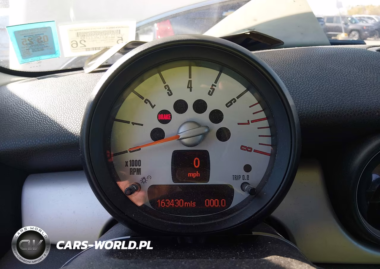 2011 Mini Cooper Clubman VIN:WMWZF3C57BT188402 - 7