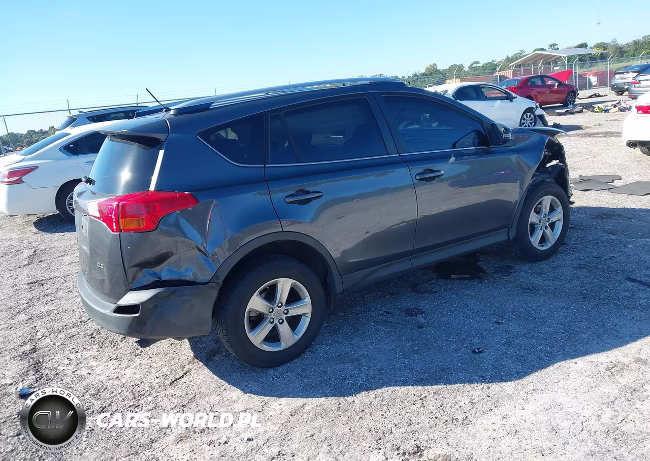 2013 Toyota Rav4 Xle VIN:JTMWFREV0DD012116 - 4