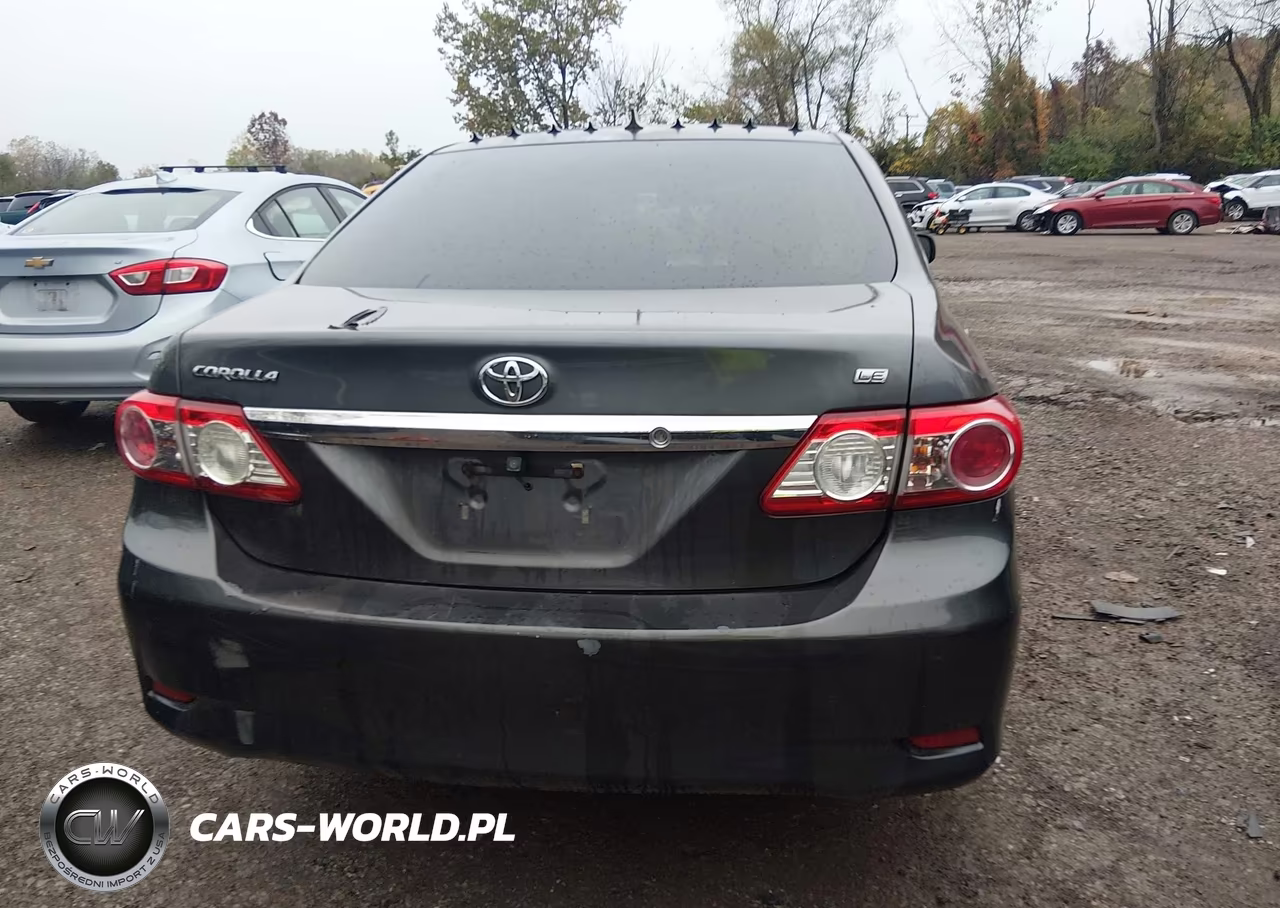 2011 Toyota Corolla Le VIN:2T1BU4EE0BC677230 - 17