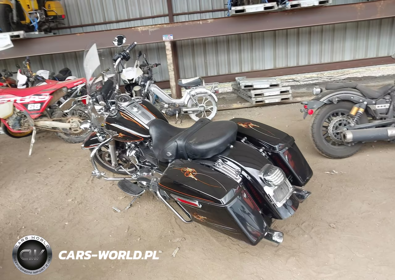 2019 Harley-Davidson Flhr VIN:1HD1FBC14KB645100 - 3