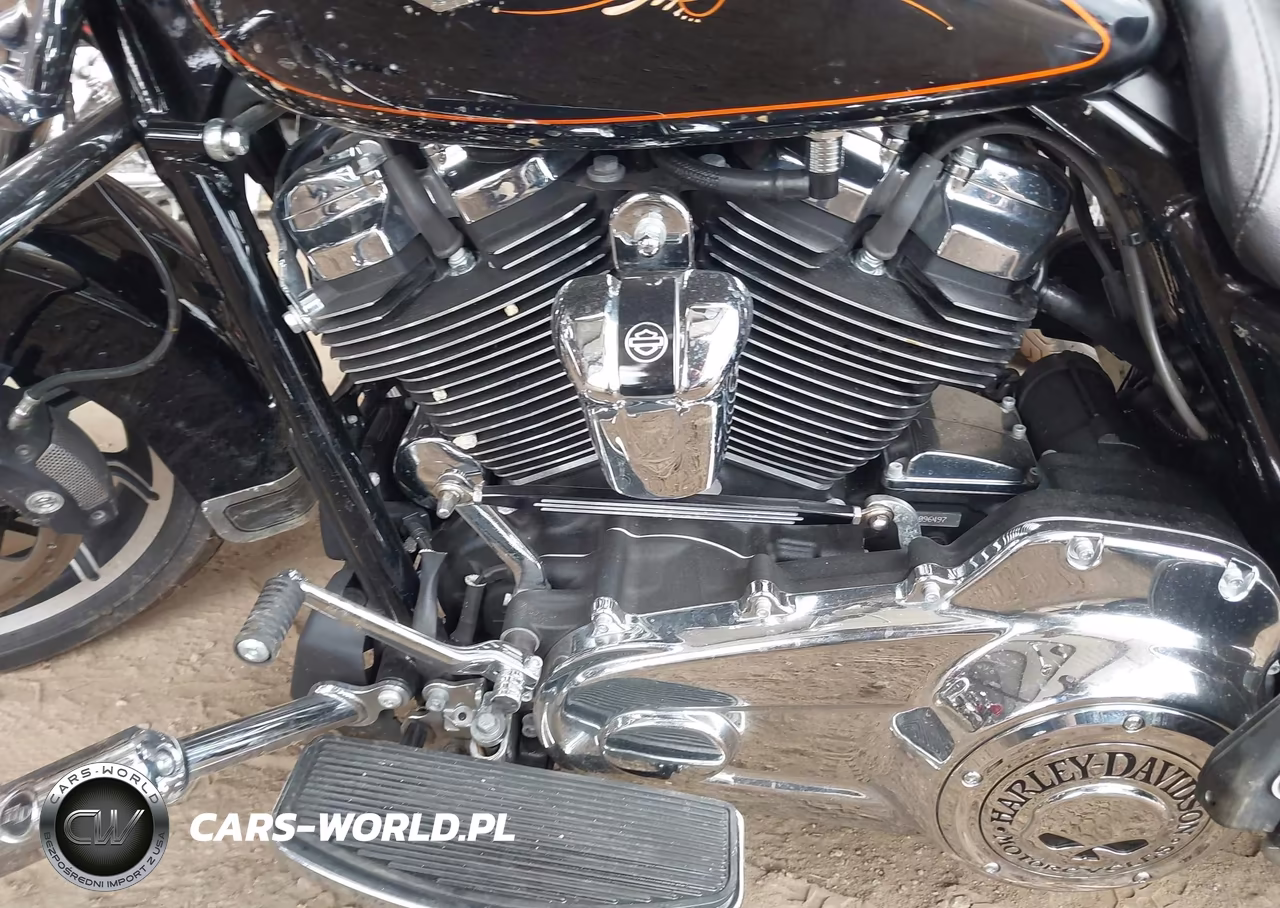 2019 Harley-Davidson Flhr VIN:1HD1FBC14KB645100 - 9