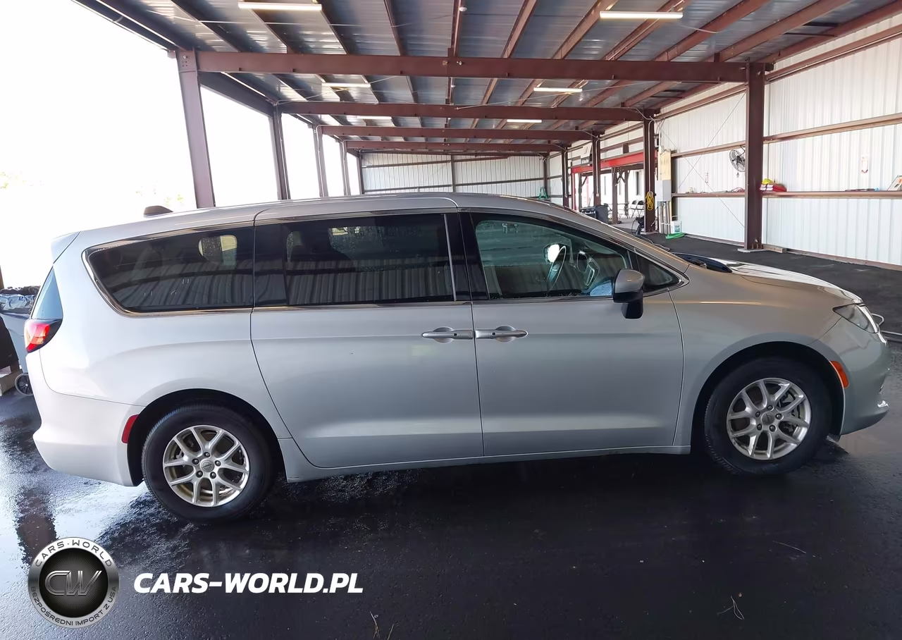 2022 Chrysler Voyager Lx VIN:2C4RC1CG7NR141531 - 18