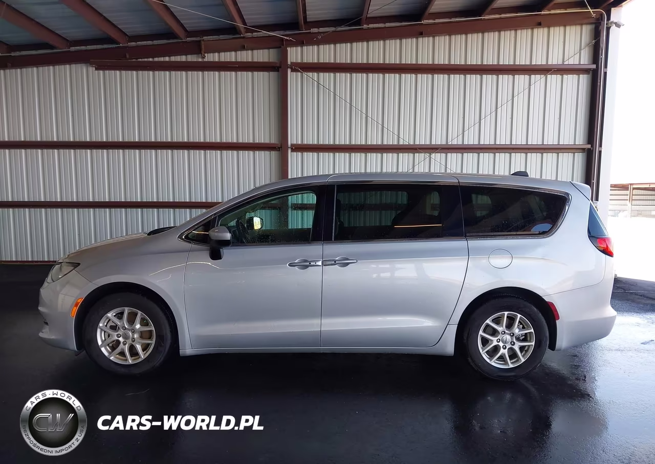 2022 Chrysler Voyager Lx VIN:2C4RC1CG7NR141531 - 19