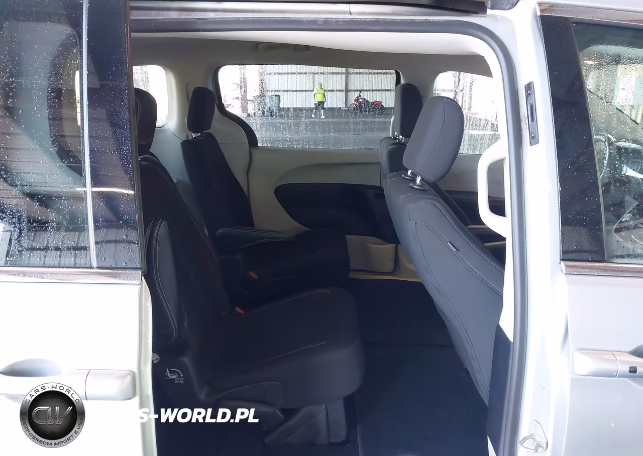 2022 Chrysler Voyager Lx VIN:2C4RC1CGXNR141569 - 8
