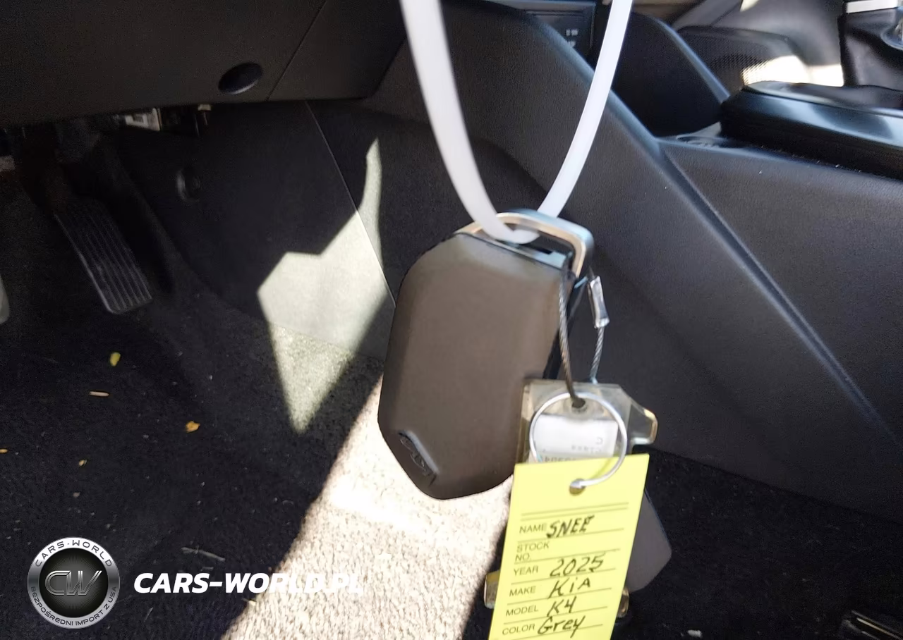 2025 Kia K4 Lxs VIN:3KPFT4DE7SE059040 - 11