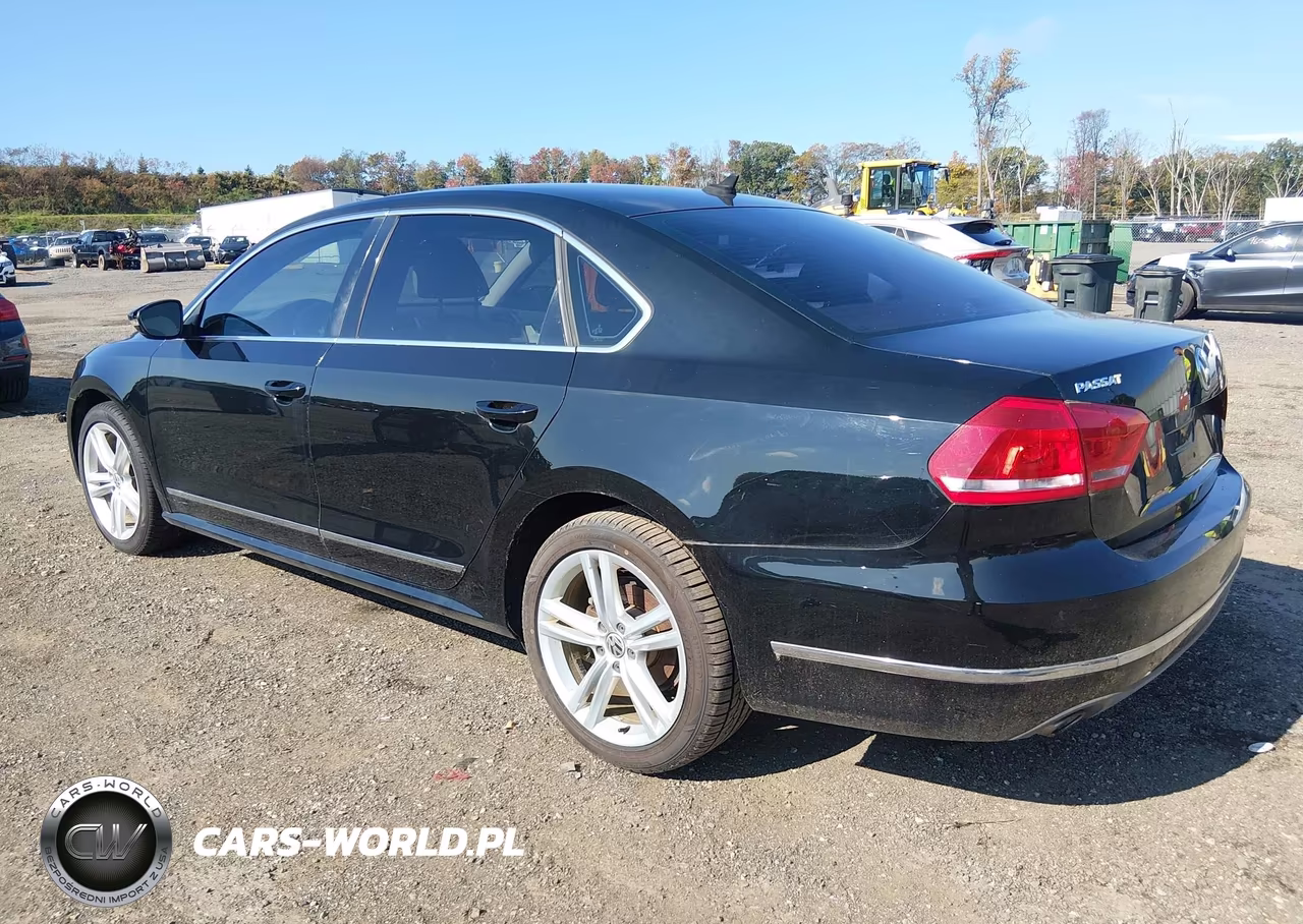 2012 Volkswagen Passat 2.0L Tdi Sel Premium VIN:1VWCN7A36CC055620 - 3