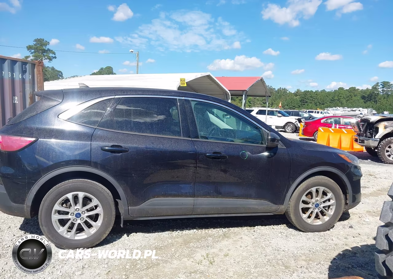2021 Ford Escape Se VIN:1FMCU0G69MUB01530 - 13