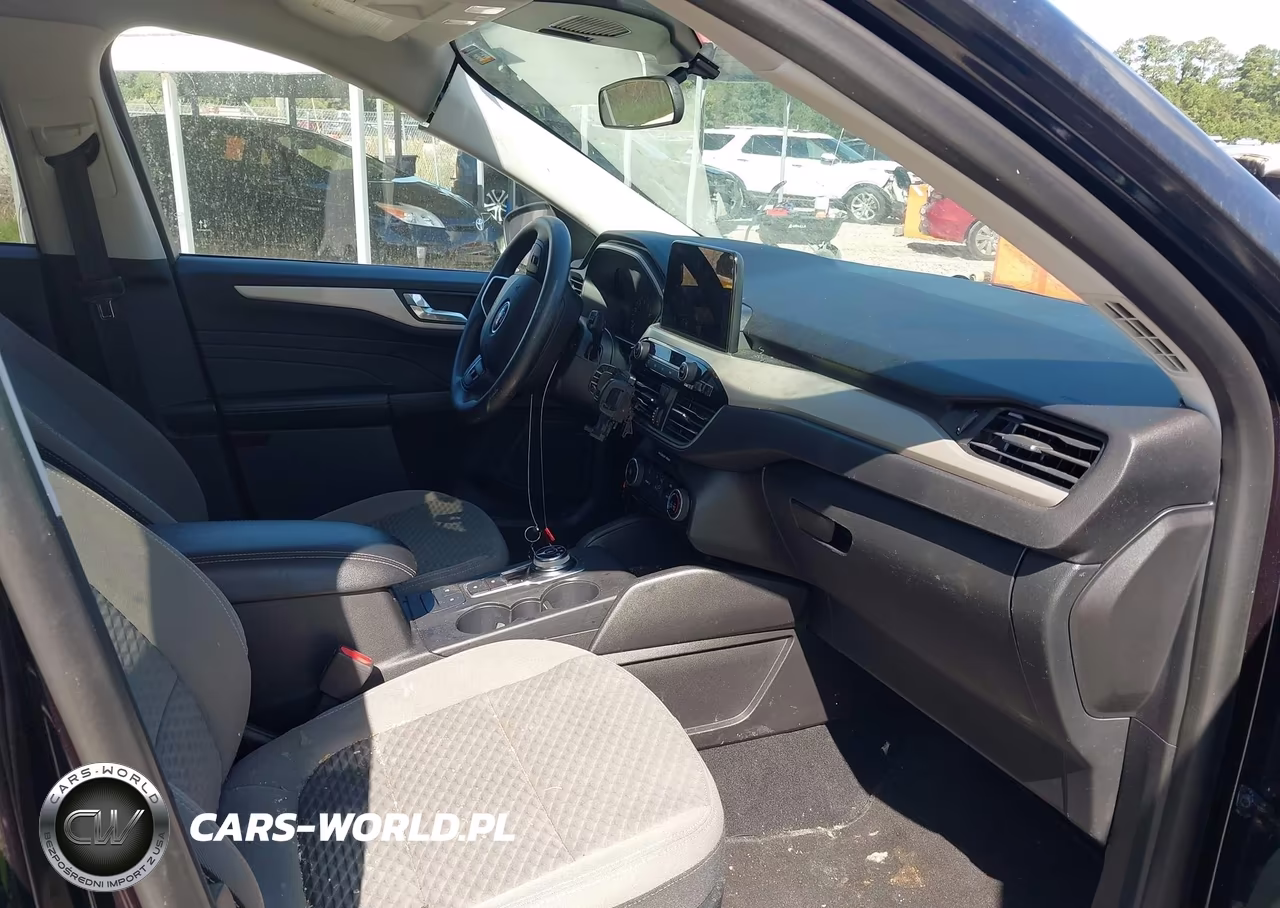 2021 Ford Escape Se VIN:1FMCU0G69MUB01530 - 5