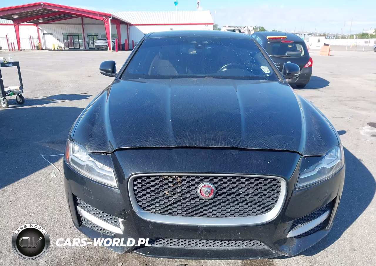 2017 Jaguar Xf 35T R-Sport VIN:SAJBF4BVXHCY47241 - 12