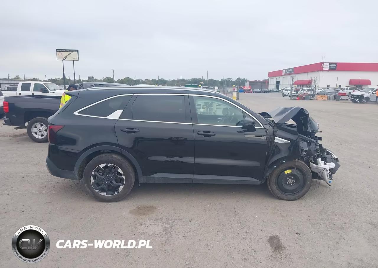 2025 Kia Sorento S VIN:5XYRL4JC8SG337933 - 13