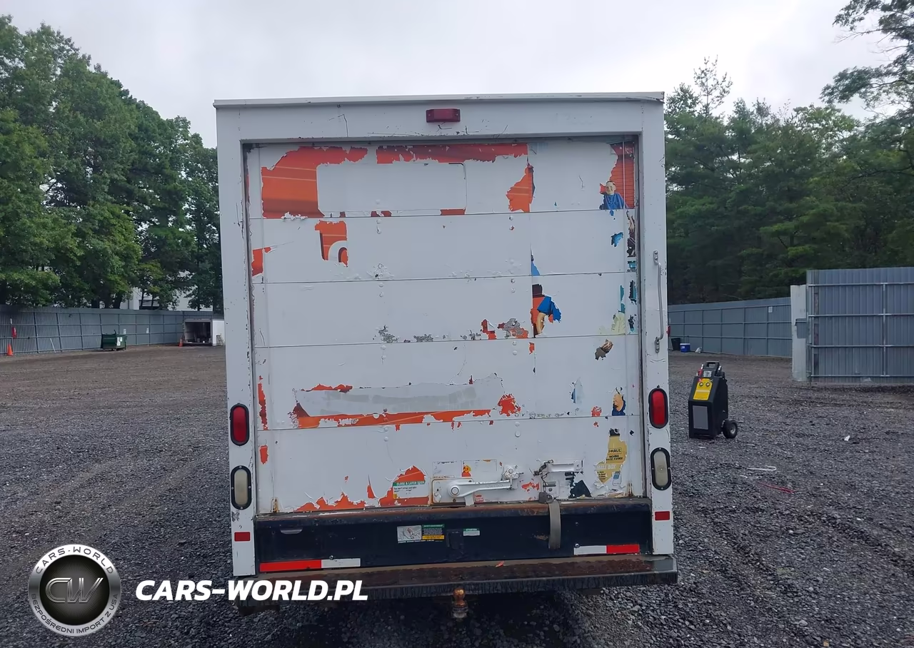 2004 GMC Savana Cutaway Standard VIN:1GDGG31V441902989 - 15