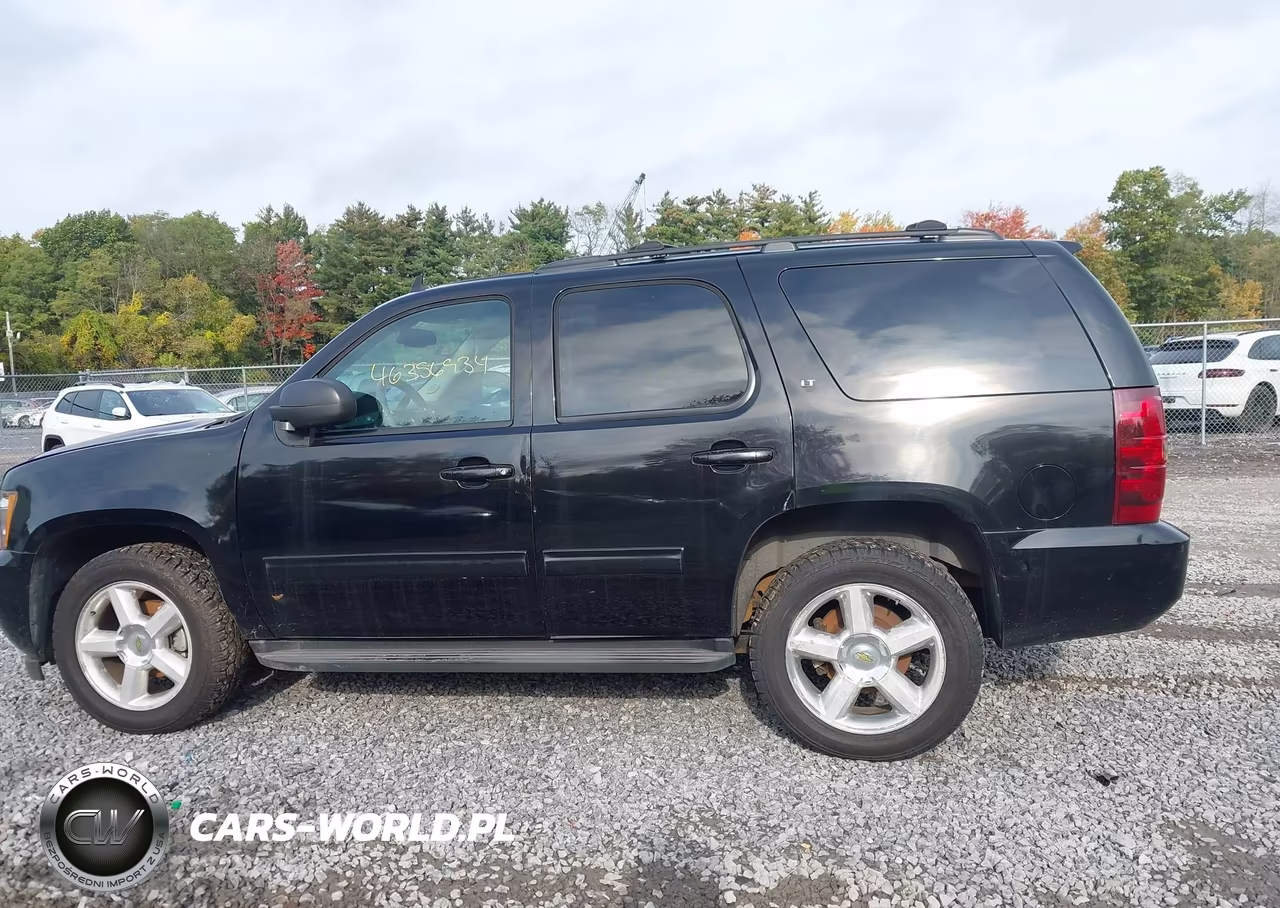 2013 Chevrolet Tahoe Lt VIN:1GNSKBE0XDR105063 - 14