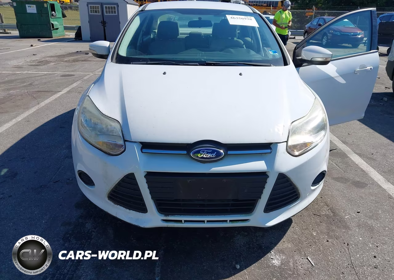 2014 Ford Focus Se VIN:1FADP3F27EL103225 - 6