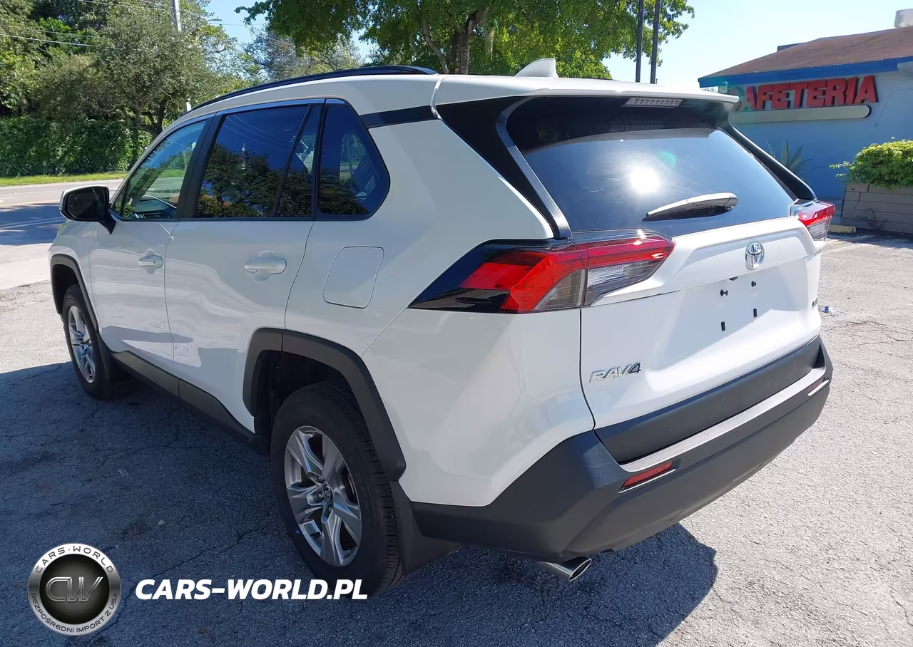 2025 Toyota Rav4 Xle VIN:2T3W1RFV9SC336180 - 3