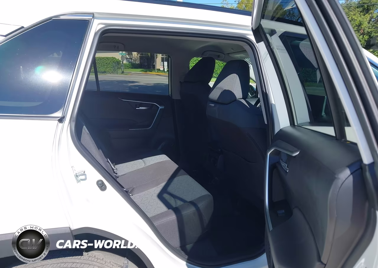 2025 Toyota Rav4 Xle VIN:2T3W1RFV9SC336180 - 8