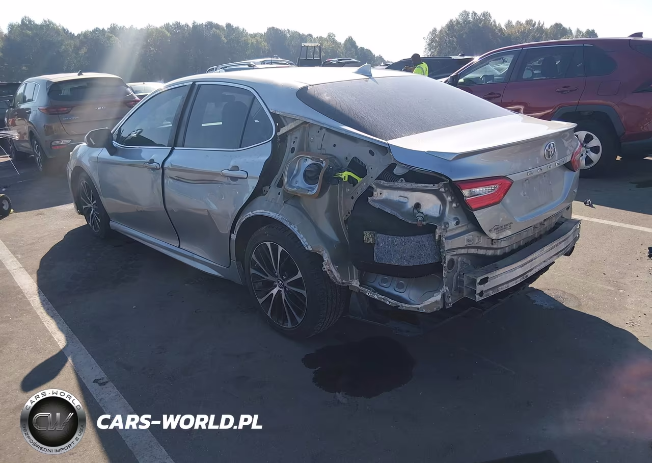 2019 Toyota Camry Se VIN:4T1B11HK1KU802226 - 3