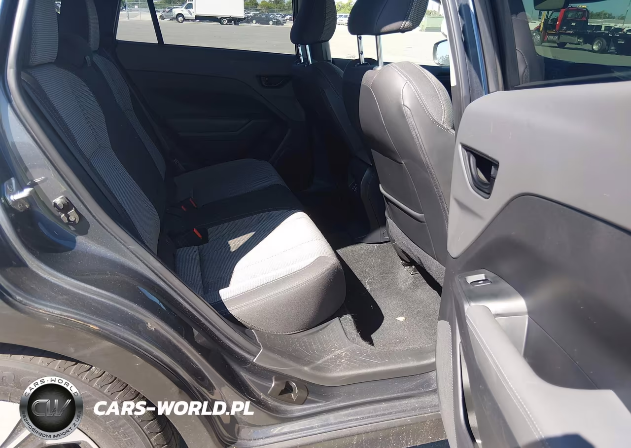 2024 Subaru Crosstrek Premium VIN:JF2GUADC8RH206518 - 8