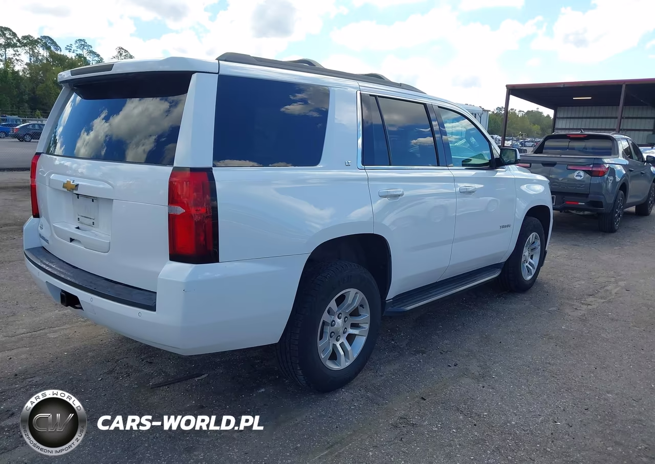 2019 Chevrolet Tahoe Lt VIN:1GNSCBKCXKR128965 - 4