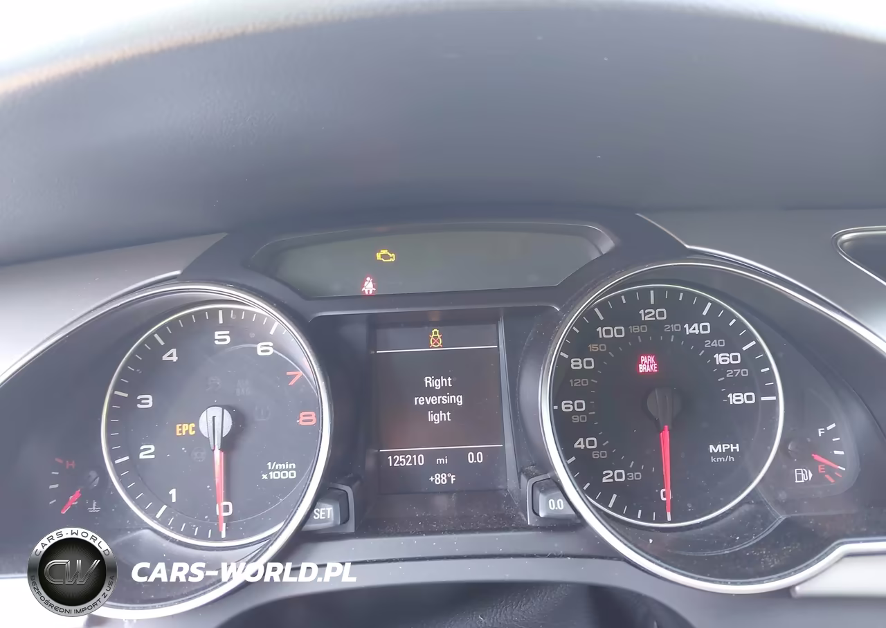 2011 Audi A5 2.0T Premium VIN:WAU4FAFR5BA064329 - 7