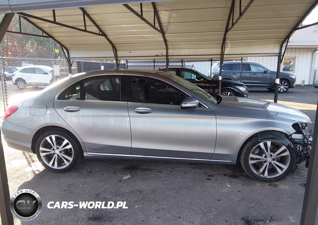 2015 Mercedes-Benz C 300 4Matic VIN:55SWF4KBXFU039914 - 13