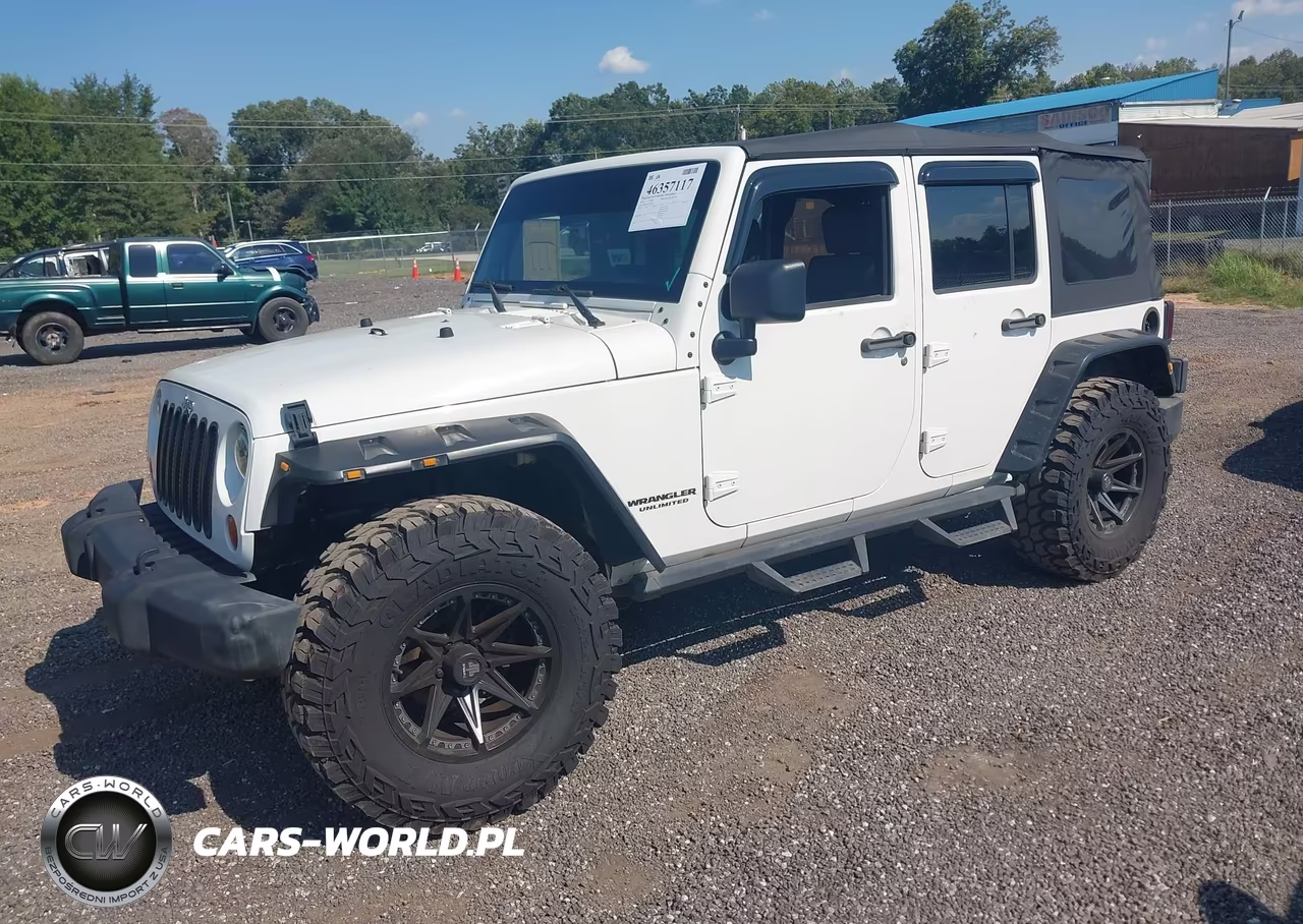 2010 Jeep Wrangler Unlimited Sport VIN:1J4BB3H15AL111641 - 2