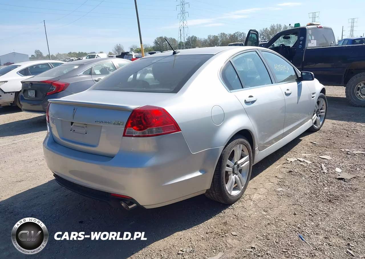 2009 Pontiac G8 VIN:6G2ER57709L240163 - 4
