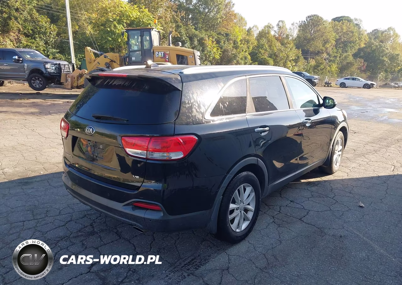 2016 Kia Sorento 3.3L Lx VIN:5XYPG4A57GG122113 - 4