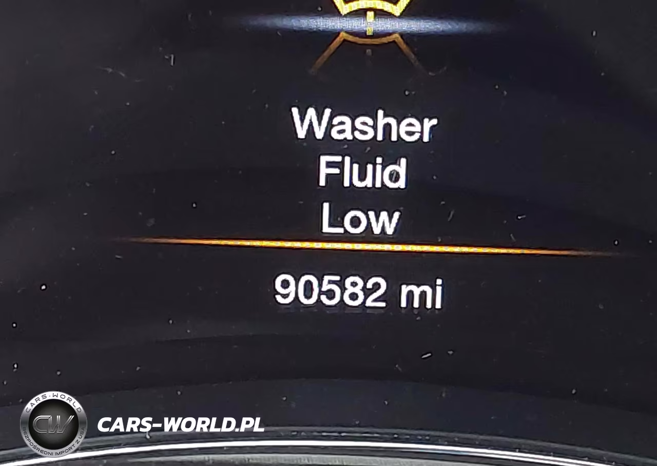 2018 Jeep Grand Cherokee Altitude 4X4 VIN:1C4RJFAG1JC229189 - 16