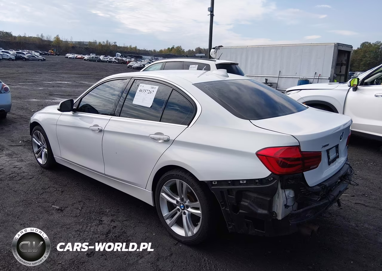 2017 BMW 330I xDrive VIN:WBA8D9G31HNU62137 - 3