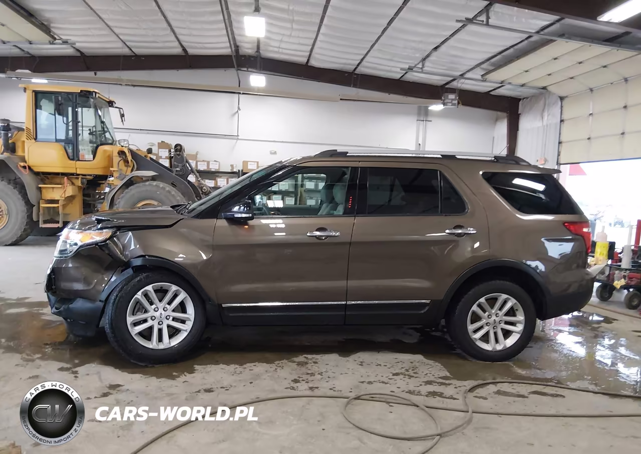 2015 Ford Explorer Xlt VIN:1FM5K8D89FGC49679 - 14