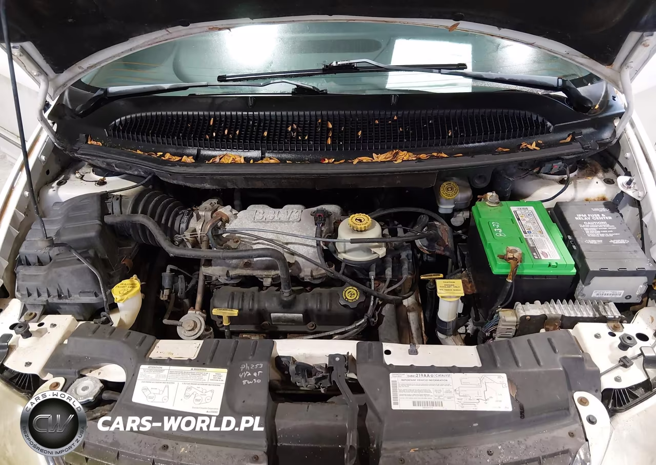 2001 Chrysler Town & Country Limited VIN:2C8GP64L91R386893 - 10